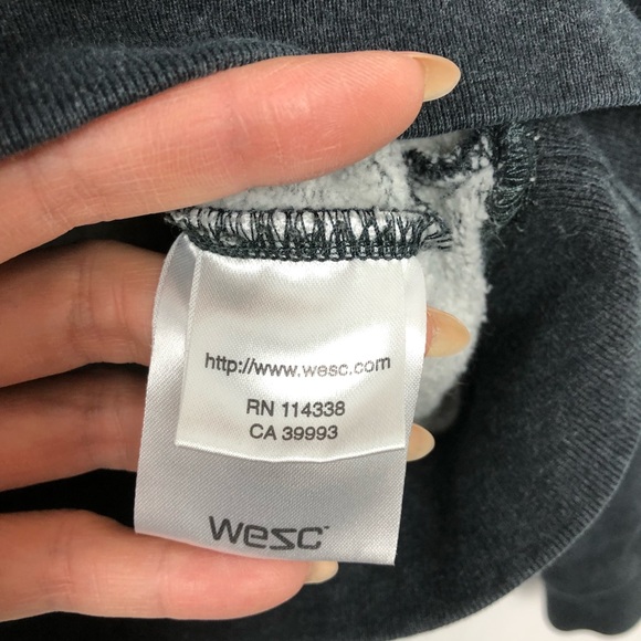 WESC Grey Women’s Hoodie/Sweatshirt M - Picture 4 of 6